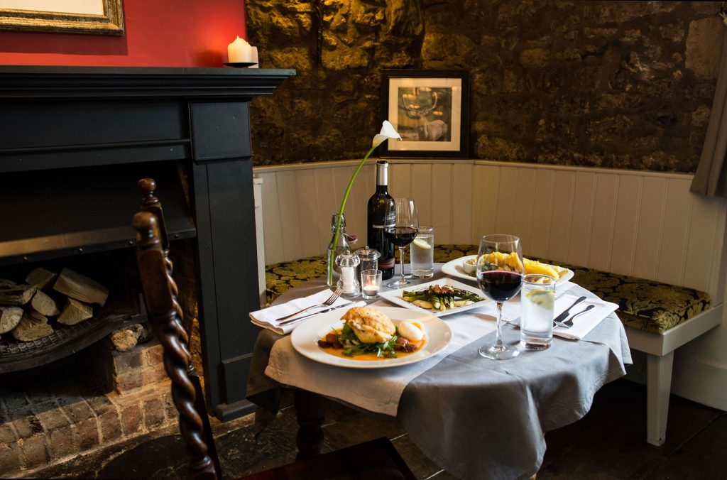White Hart Wytham Table for Two
